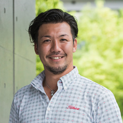 YUZO ICHIKAWA 市川 雄三